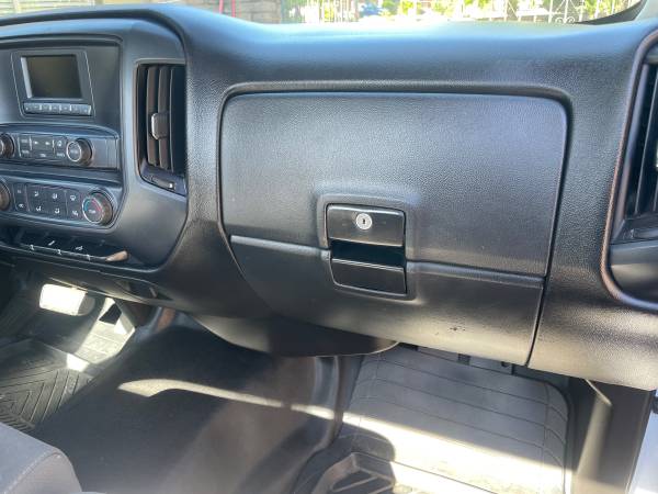 2017 GMC Sierra 1500 SLT 4x4 Crew Cab 6.6 ft. box 153 in. WB Automatic — photo 10