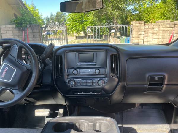 2017 GMC Sierra 1500 SLT 4x4 Crew Cab 6.6 ft. box 153 in. WB Automatic — photo 9