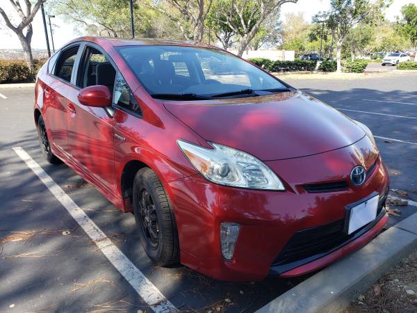 2014 Toyota Prius Two 5dr Hatchback CVT — photo 10
