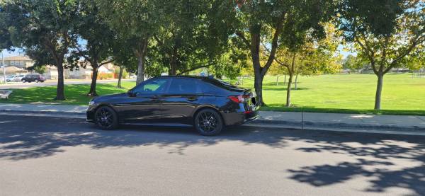 2025 Honda Civic SI Base Front Wheel Drive Manual — photo 9