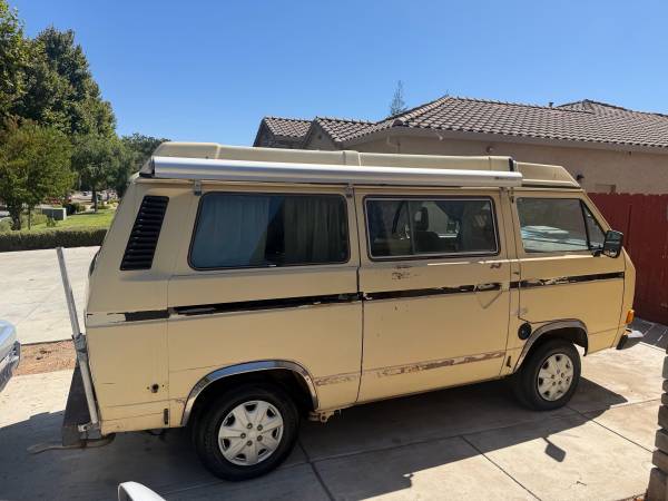 1982 Volkswagen Vanagon L 3dr Mini-Van — photo 3