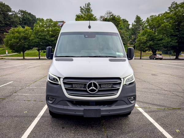 2024 Mercedes-Benz Sprinter 3500xd High Roof 4 Cyl Diesel HO Sprinter 3500XD Extended Cargo Van 170 in. WB All Wheel Drive Automatic — photo 7