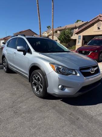 2013 Subaru XV Crosstrek 2.0i Premium 4dr All-wheel Drive CVT — photo 1
