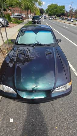 1996 Ford Mustang GT 2dr Fastback — photo 2