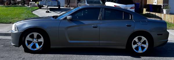 2012 Dodge Charger SXT 4dr All-wheel Drive Sedan Automatic — photo 5