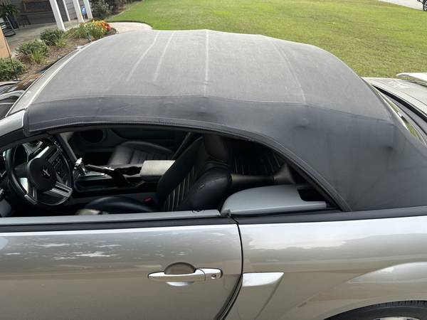 2008 Ford Mustang GT Premium 2dr Coupe Manual — photo 10