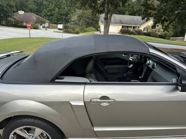 2008 Ford Mustang GT Premium 2dr Coupe Manual — photo 9