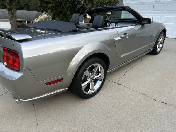 2008 Ford Mustang GT Premium 2dr Coupe Manual — photo 4