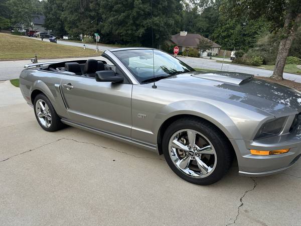 2008 Ford Mustang GT Premium 2dr Coupe Manual — photo 3