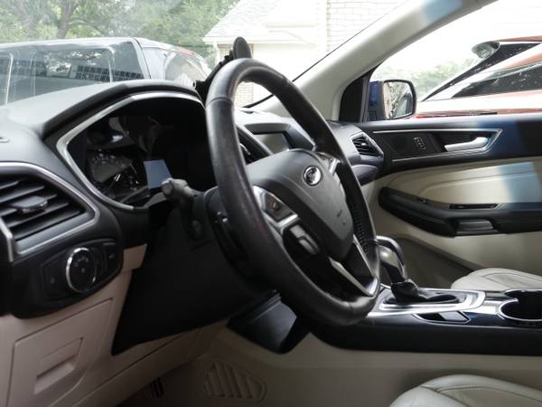 2016 Ford Edge SEL — photo 11