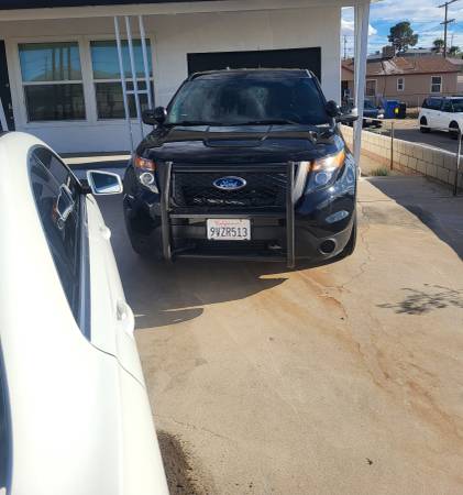 2015 Ford Sedan Police Interceptor Base All-wheel Drive Automatic — photo 5