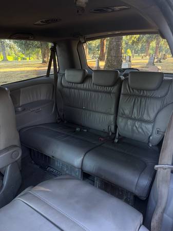 2010 Honda Odyssey EX-L Passenger Van Automatic — photo 12