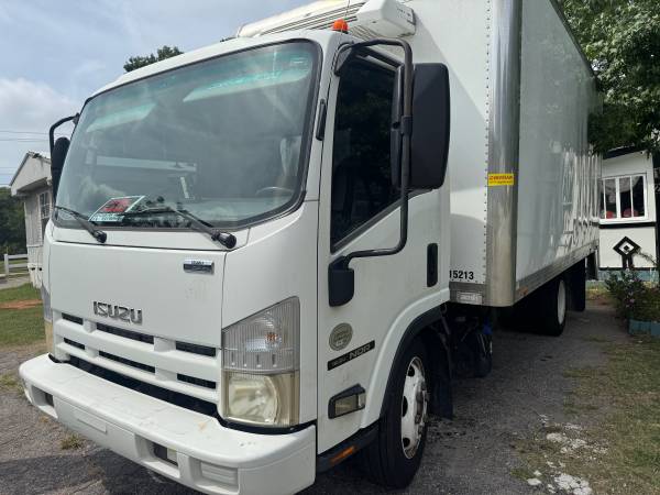 2014 Isuzu Nqr — photo 3