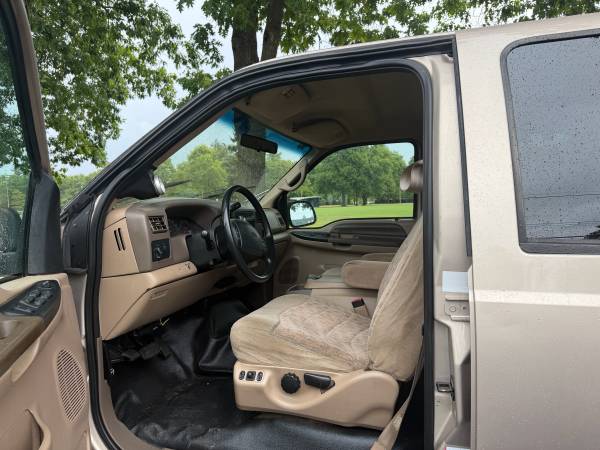 2000 Ford E 350 Super Duty XLT Wagon Automatic — photo 6