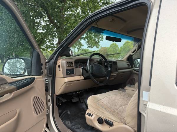 2000 Ford E 350 Super Duty XLT Wagon Automatic — photo 5