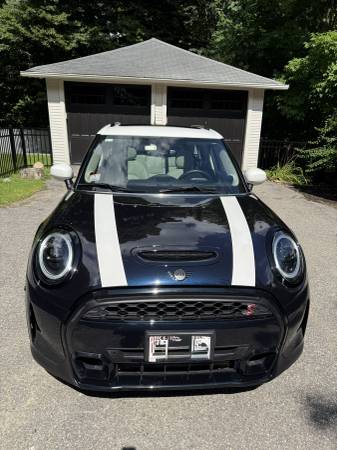 2024 Mini Hardtop Cooper S — photo 1