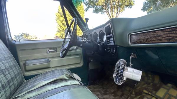 1975 Chevrolet C10 Custom — photo 9