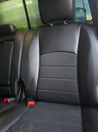 2018 RAM 2500 SLT 4x2 Crew Cab 149 in. WB Automatic — photo 9