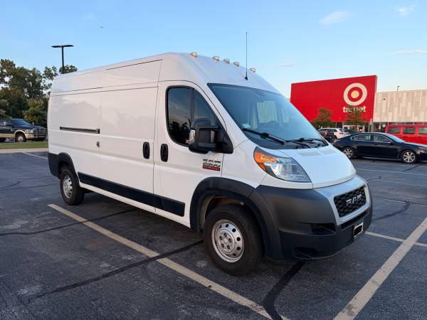 2019 RAM Promaster High Roof — photo 2