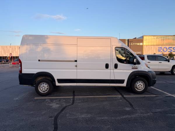 2019 RAM Promaster High Roof — photo 5