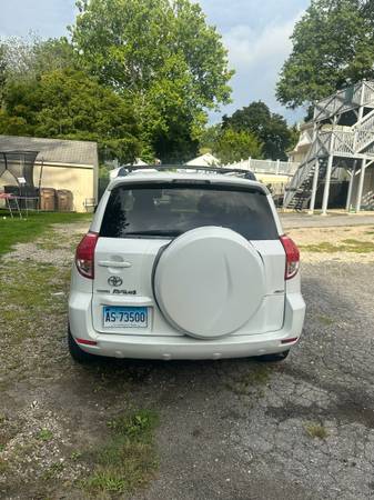 2006 Toyota Rav4 Base 4x4 Automatic — photo 7