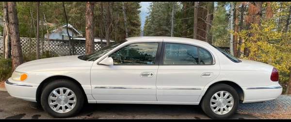 2001 Lincoln Continental Base 4dr Sedan Automatic — photo 6