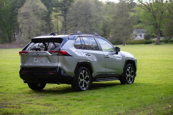 2021 Toyota Rav4 Prime SE — photo 3