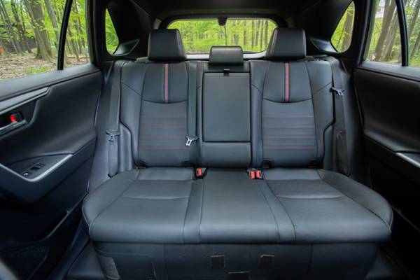 2021 Toyota Rav4 Prime SE — photo 9