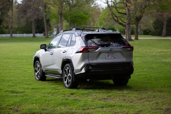 2021 Toyota Rav4 Prime SE — photo 4