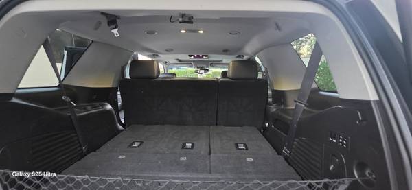 2019 Chevrolet Tahoe LT 4x2 Automatic — photo 10