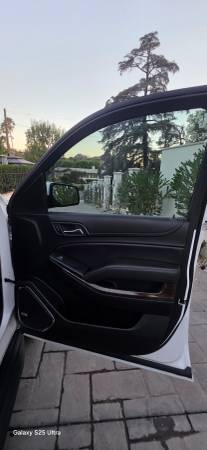2019 Chevrolet Tahoe LT 4x2 Automatic — photo 4
