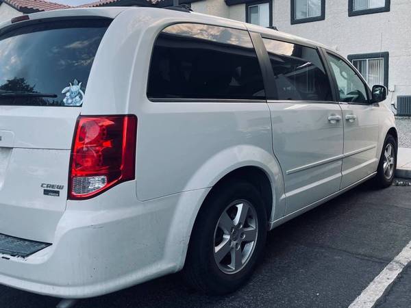 2011 Dodge Grand Caravan Lux Front-wheel Drive Passenger Van Automatic — photo 7