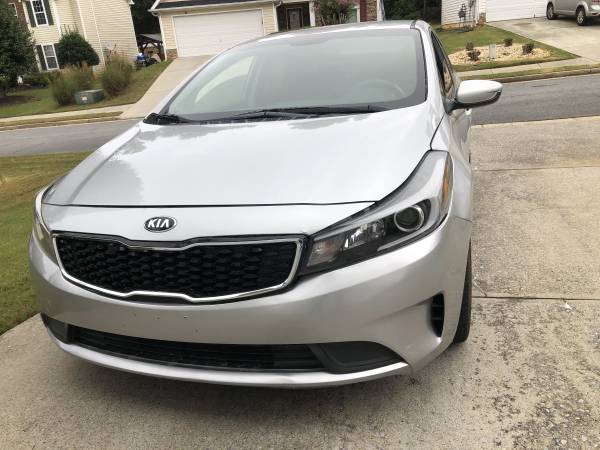 2018 KIA Forte EX 4dr Hatchback Automatic — photo 12