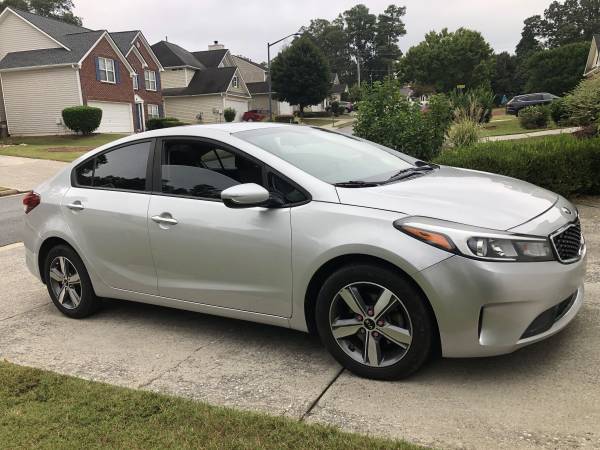 2018 KIA Forte EX 4dr Hatchback Automatic — photo 1