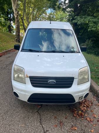 2011 Ford Transit Connect XLT Cargo Van Automatic — photo 2