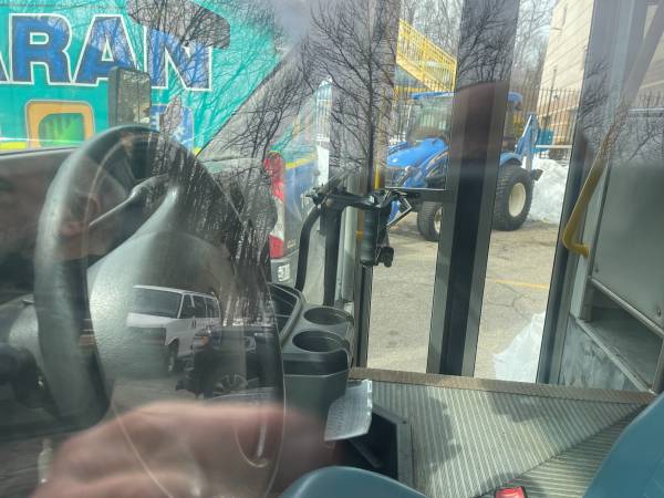 2009 Ford E 350 Super Duty XL Wagon Automatic — photo 7