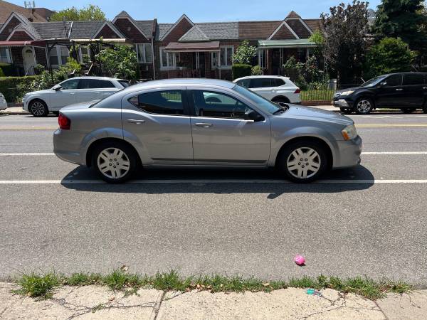 2014 Dodge Avenger SE — photo 6
