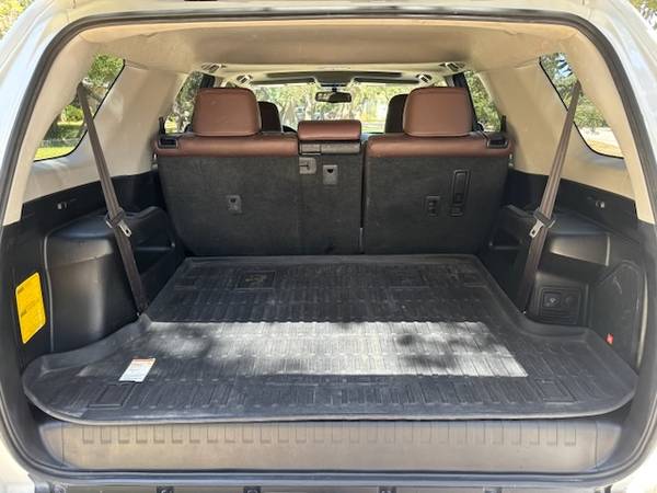 2017 Toyota 4runner Limited — photo 10