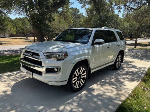 2017 Toyota 4runner Limited — photo 1