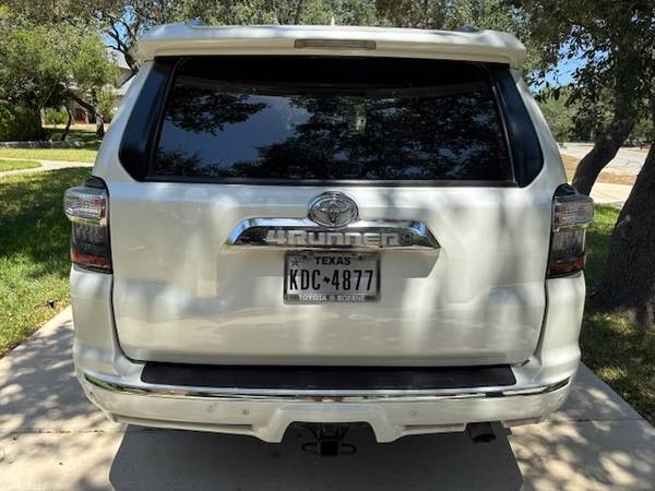 2017 Toyota 4runner Limited — photo 5