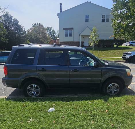 2004 Honda Pilot EX 4dr 4x4 Sport Utility Automatic — photo 6