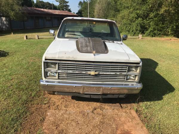 1984 Chevrolet C10 Pickup — photo 2