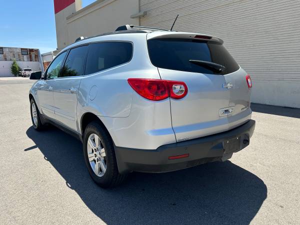 2012 Chevrolet Traverse LS All-wheel Drive Automatic — photo 7