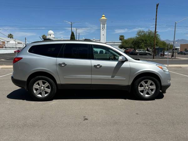 2012 Chevrolet Traverse LS All-wheel Drive Automatic — photo 5