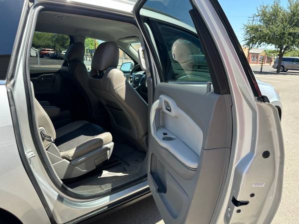 2012 Chevrolet Traverse LS All-wheel Drive Automatic — photo 9