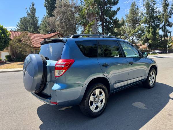 2009 Toyota Rav4 Base 4x4 Automatic — photo 5