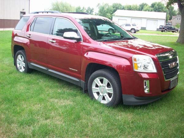 2012 GMC Terrain SLT-2 Front-wheel Drive Sport Utility Automatic — photo 3