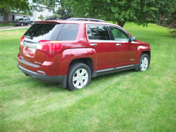 2012 GMC Terrain SLT-2 Front-wheel Drive Sport Utility Automatic — photo 5