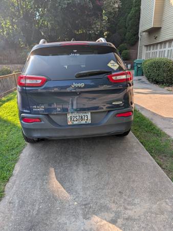2018 Jeep Cherokee Limited 4dr 4x4 Automatic — photo 5