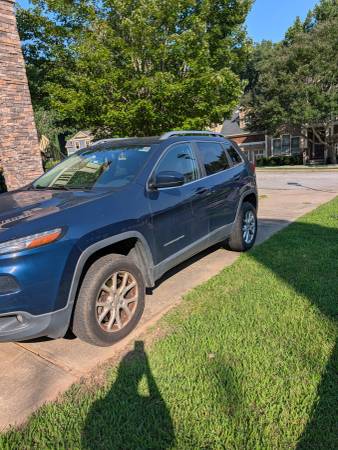 2018 Jeep Cherokee Limited 4dr 4x4 Automatic — photo 3